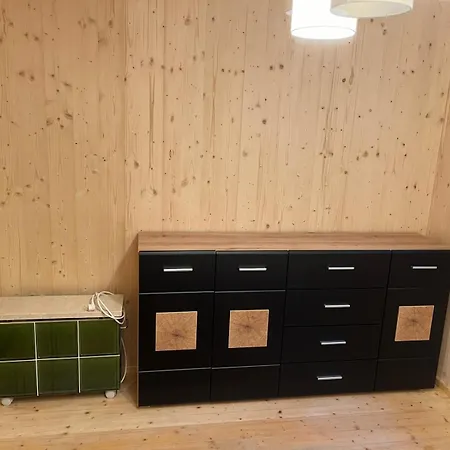 Urige Idyllische Huette Mit Sauna Grainet