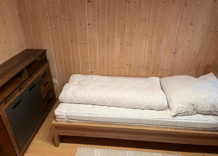 Semesterbostad Urige Idyllische Huette Mit Sauna *