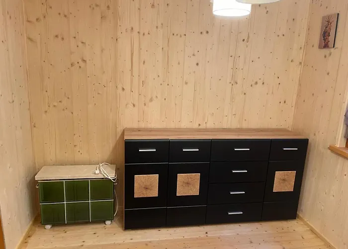 Urige Idyllische Huette Mit Sauna Grainet